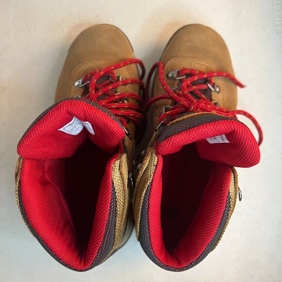 Columbia Boots, Women, Size 7, Newton Ridge Plus Waterproof Amped Hiking Outdoor - Picture 7 of 8